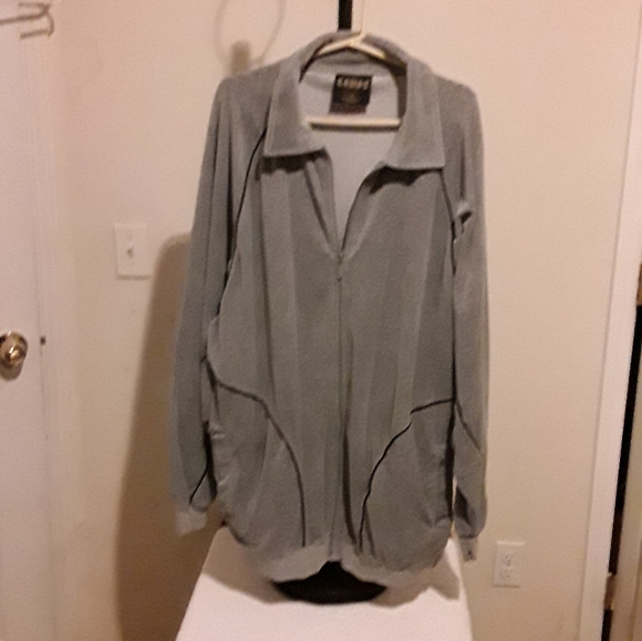 TRUST Sweat Jacket. Size 3XL - Picture 2 of 8